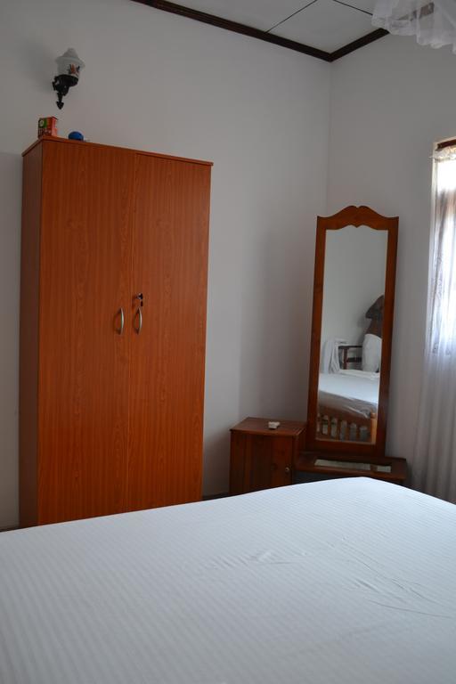 Hansi Villa Bentota Habitación foto