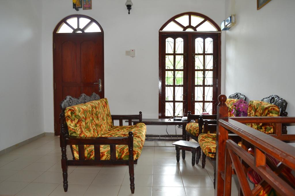 Hansi Villa Bentota Habitación foto